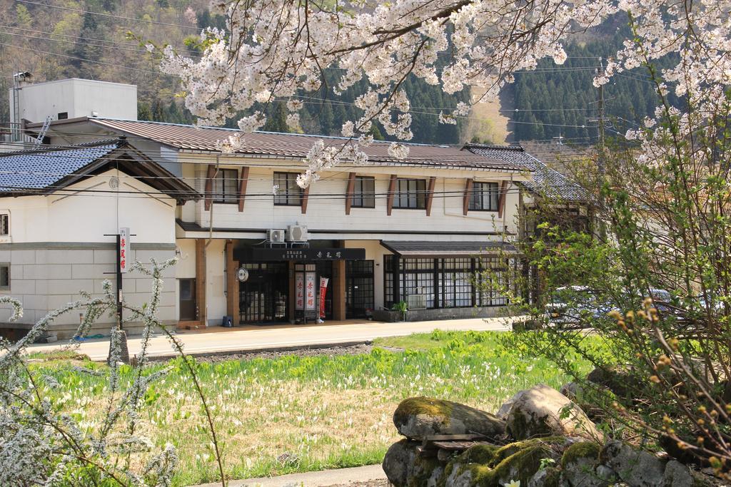 Gokayama Onsen Akaokan 난토 외부 사진