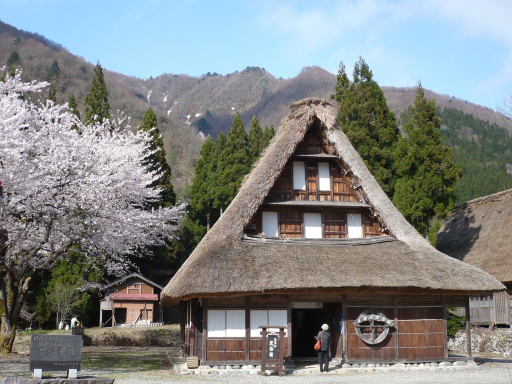Gokayama Onsen Akaokan 난토 외부 사진