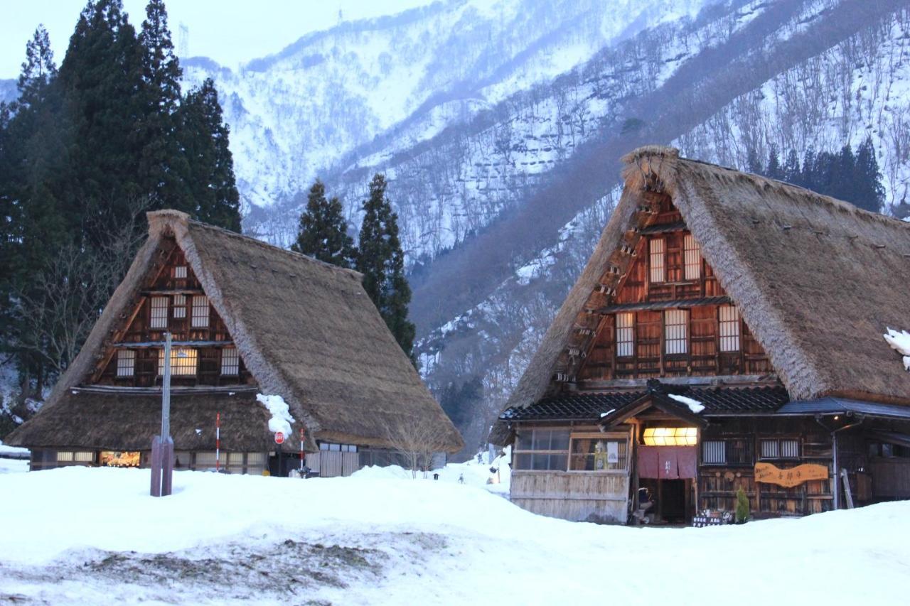 Gokayama Onsen Akaokan 난토 외부 사진