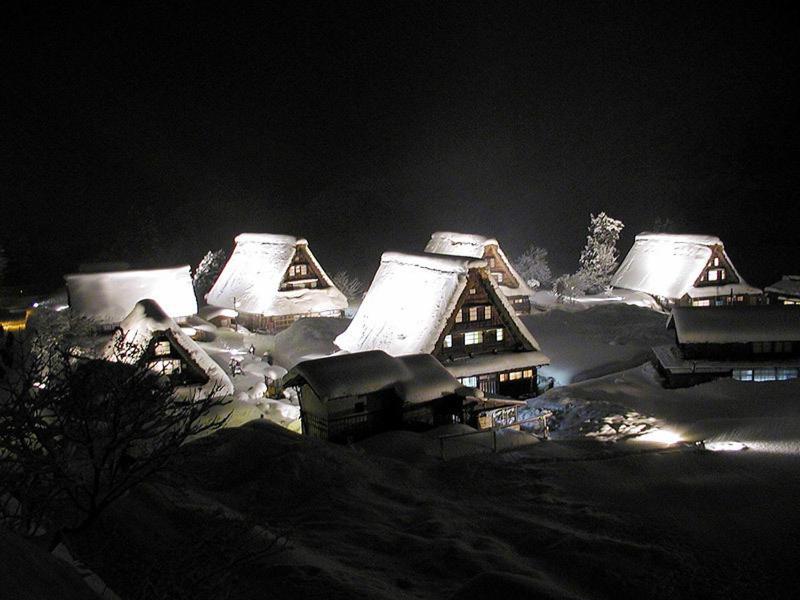 Gokayama Onsen Akaokan 난토 외부 사진